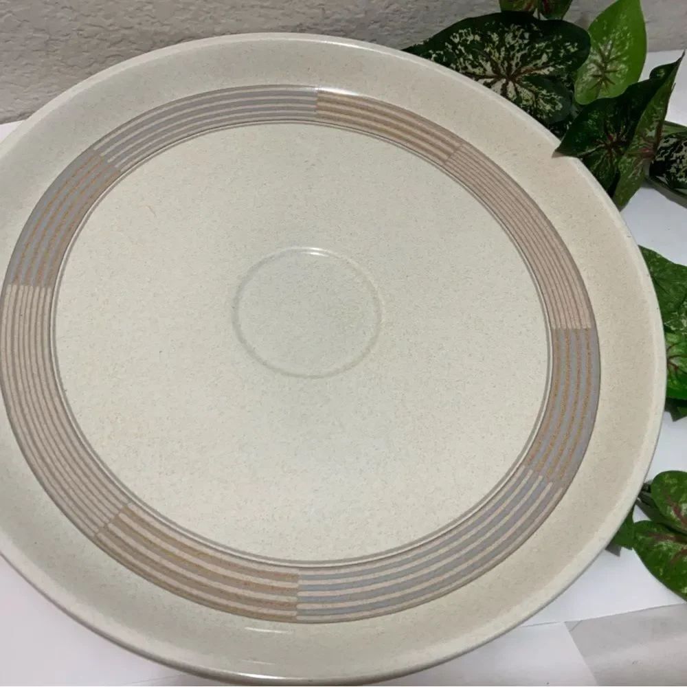 New 14-3/8" Mikasa Intaglio  CAC06 Round Party Platter Plate UNUSED